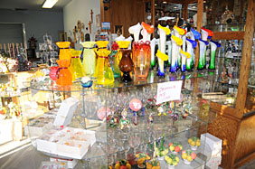 Alpine Glass, One of the many shops at the Village!